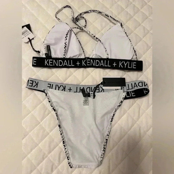 Kendall & Kylie SZ XL Black/White Bikini - Picture 5 of 5